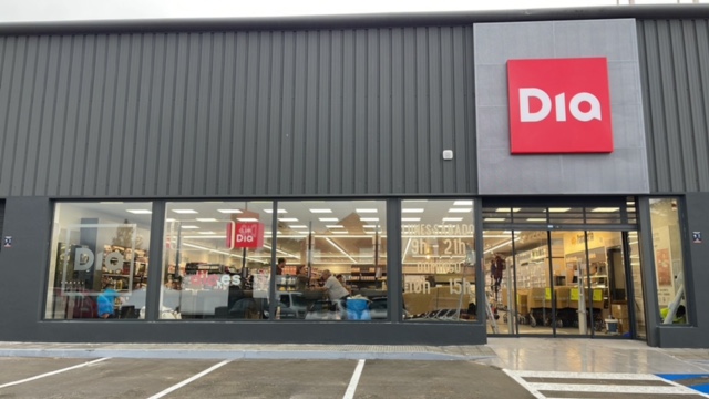 Dia consolida su modelo de proximidad en Cantabria con la apertura de una nueva tienda en Cartes