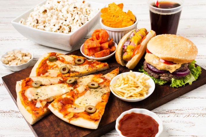 La comida ultraprocesada: Una de las posibles causas de la depresión