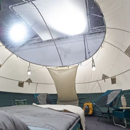 Decathlon tiene la tienda de campaña ideal para dormir viendo las estrellas 6 Merca2.es Este producto de Decathlon tiene más para ofrecer