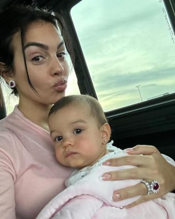 Georgina Rodríguez y Bella Esmeralda