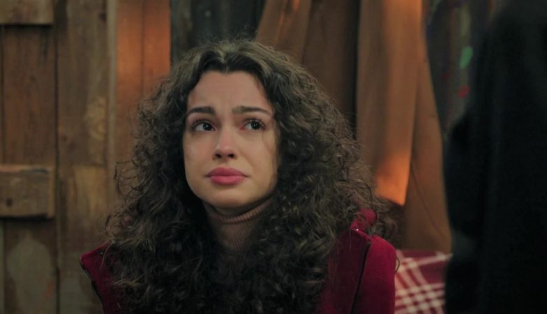 Asiye se deja sobornar por Sevval