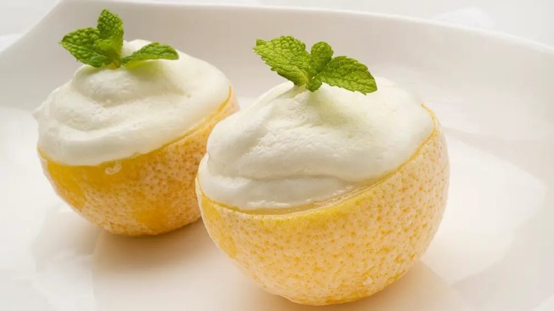 Karlos Arguiñano nos enseña a hacer un digestivo sorbete de limón al txakoli 8 Merca2.es Sorbete de limón, ingredientes