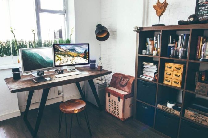 Consejo de Marie Kondo para conservar la organización en tu lugar de trabajo: bandeja para documentos