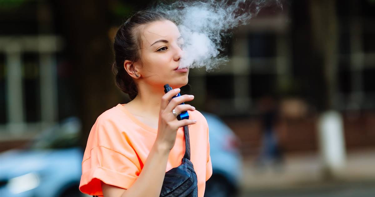 Vapeadores, ni son inocuos ni ayudan a dejar el tabaco