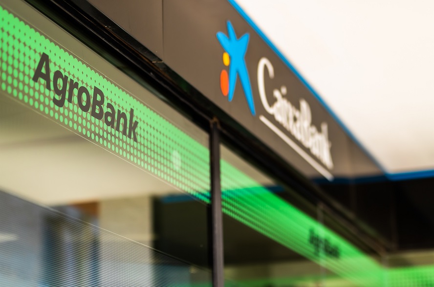 AgroBank ‘riega’ al sector agroalimentario con casi 14.000 millones
