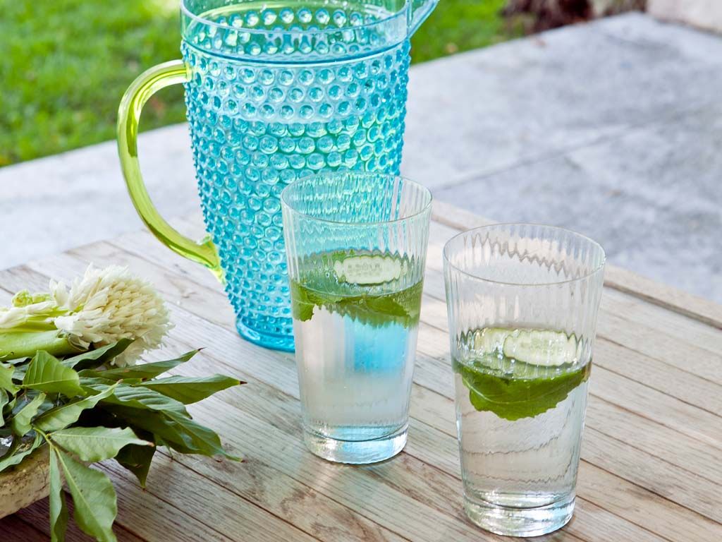 Esto es lo que le pasa a tu cuerpo si bebes tres litros de agua cada día