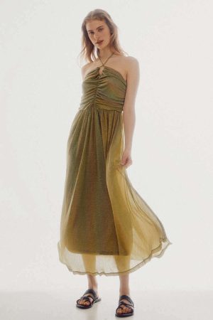 Slowlove, la firma de Sara Carbonero, tiene a la venta en Cortefiel estos 10 vestidos boho por menos de 30€ 10 Merca2.es cortefiel 0a86b22f 230808103828 800x1200 Merca2.es