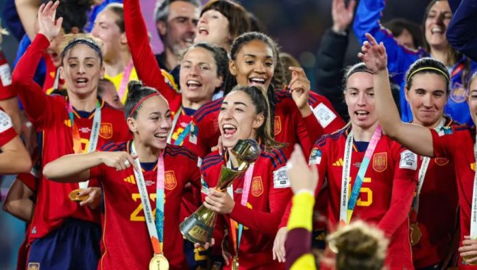 Adidas gana el segundo Mundial de fútbol a Nike