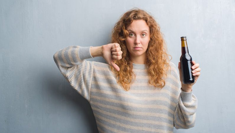 ¿Cuánto tiempo necesita tu hígado para desintoxicarse tras haber bebido alcohol? 1 Merca2.es ¿Cuánto tarda el hígado en desintoxicarse?