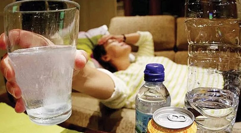 ¿Cuánto tiempo necesita tu hígado para desintoxicarse tras haber bebido alcohol? 6 Merca2.es El Hígado: defensor y víctima del alcohol