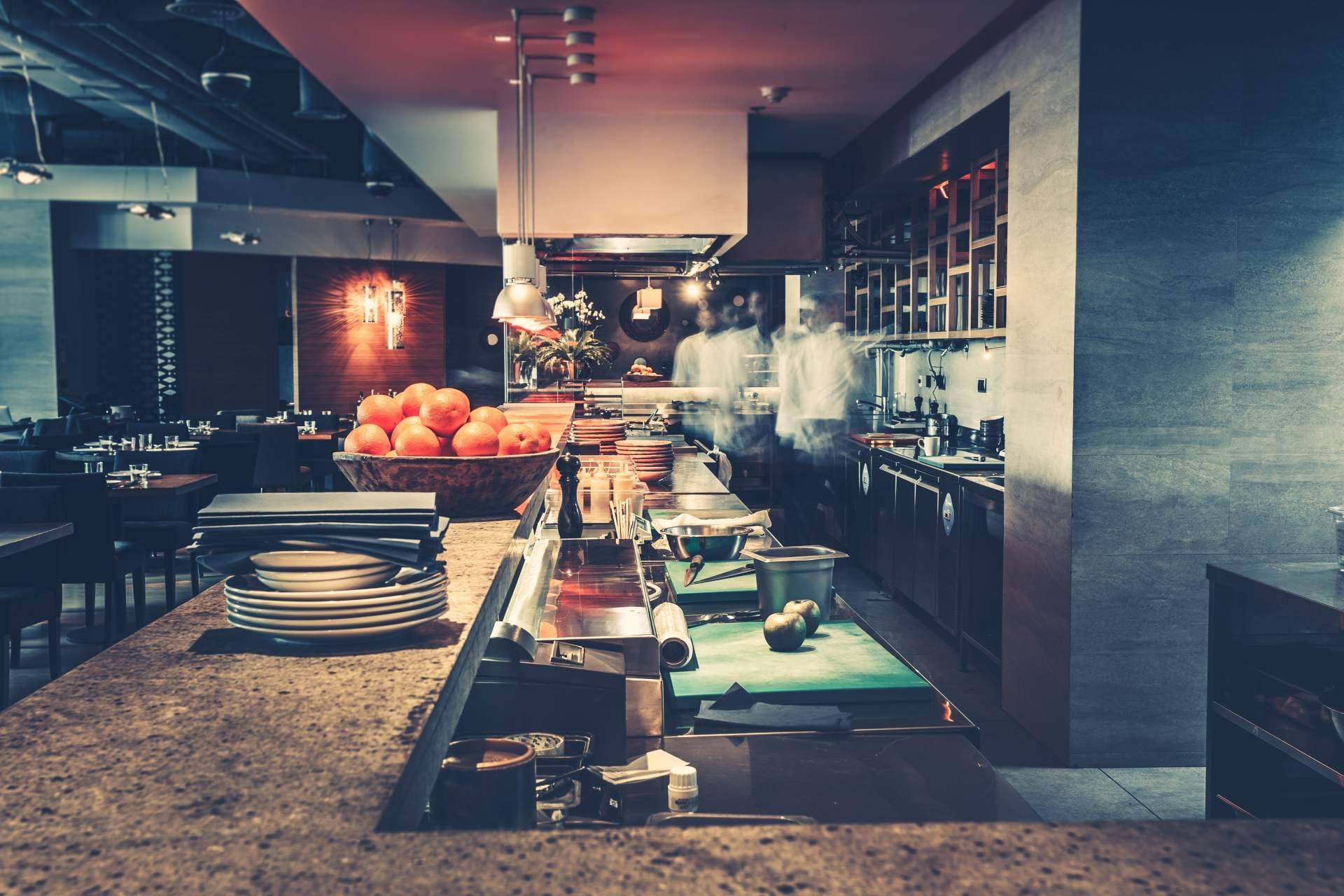 ¿Cómo es el servicio integral de reformas de restaurantes de Taztú?