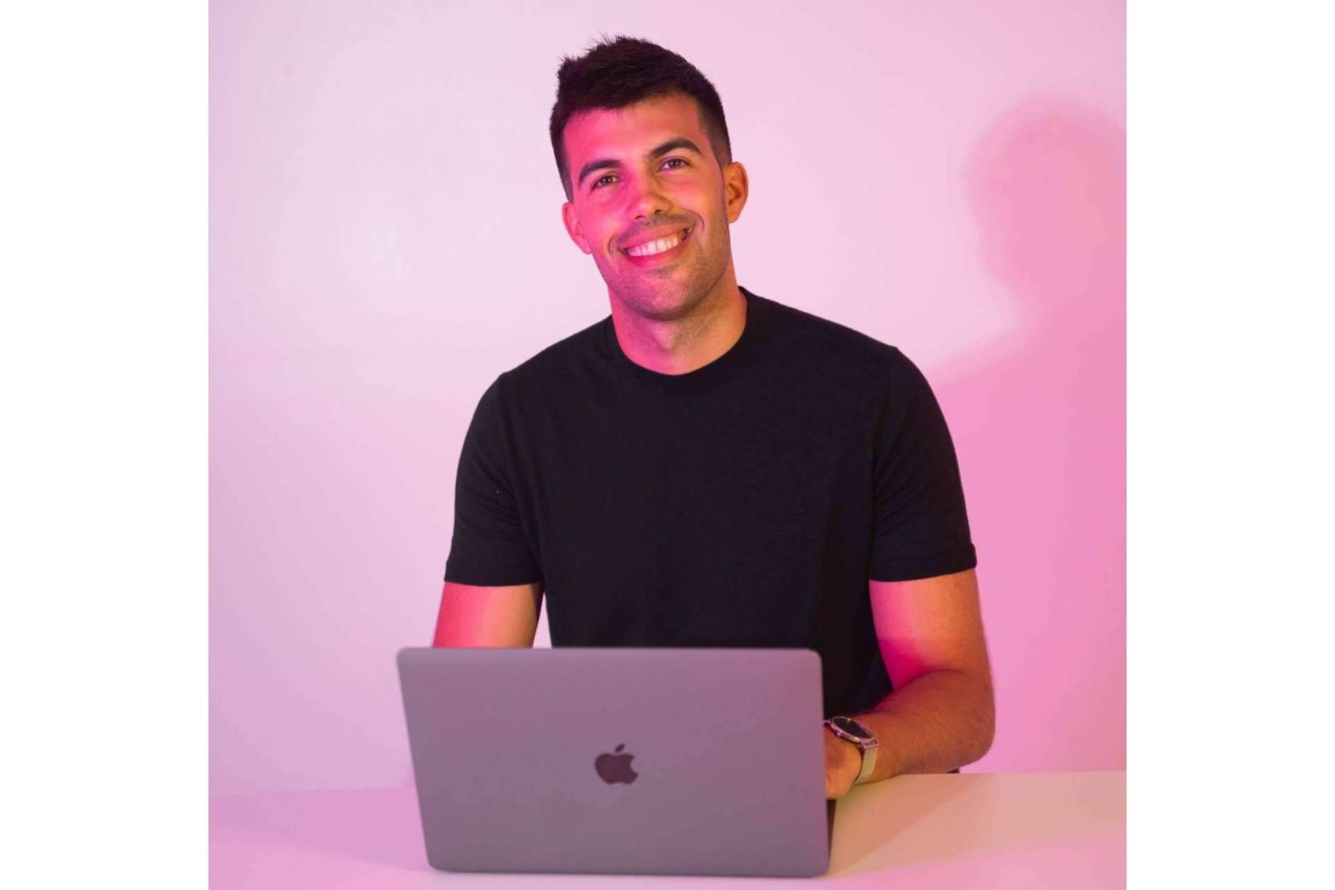 Joan López enseña a preparar los exámenes con antelación mediante la técnica de timeblocking