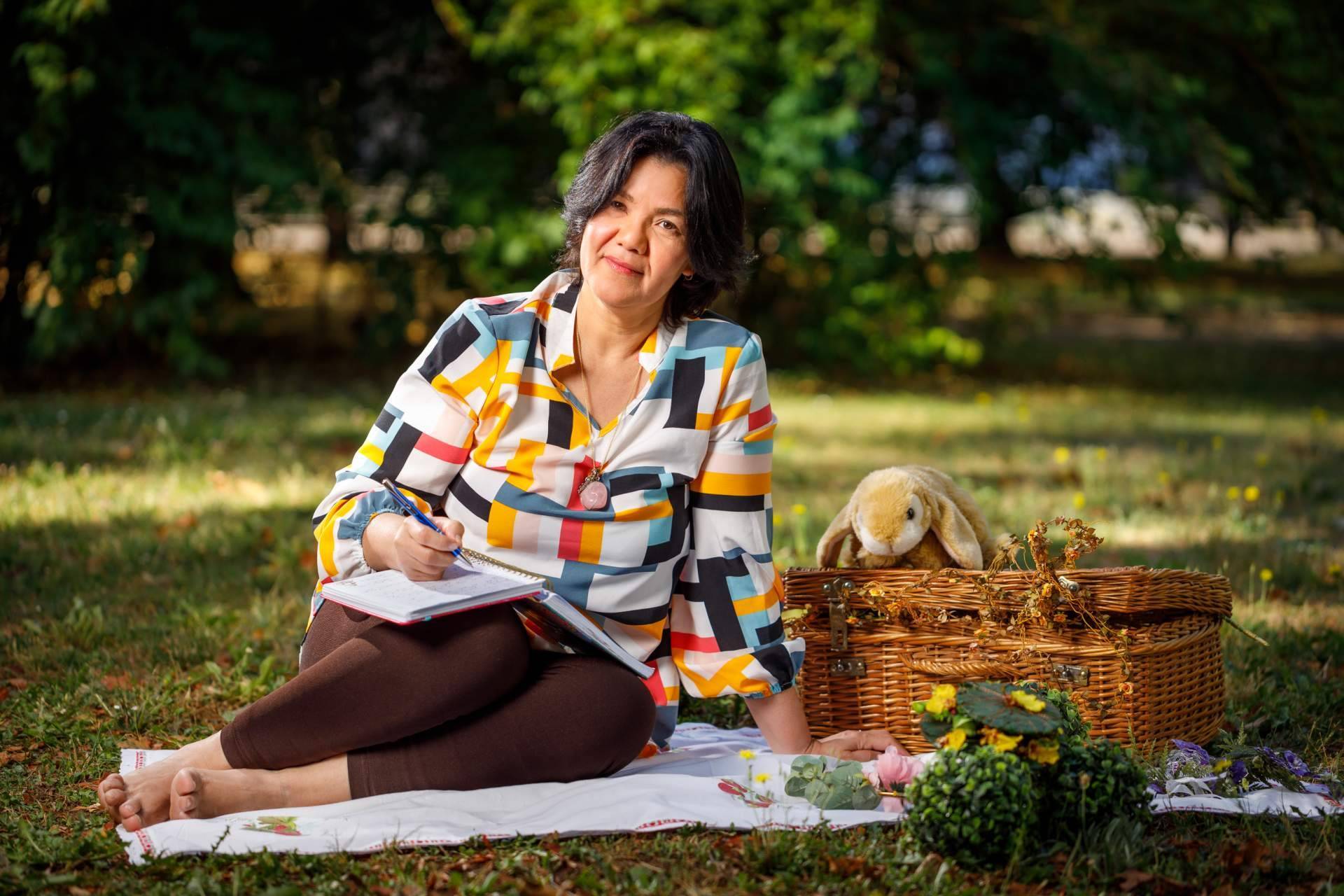 El deslumbrante debut poético ‘Entre la Vida y la Muerte’ de Norkys del Valle Brito Medina