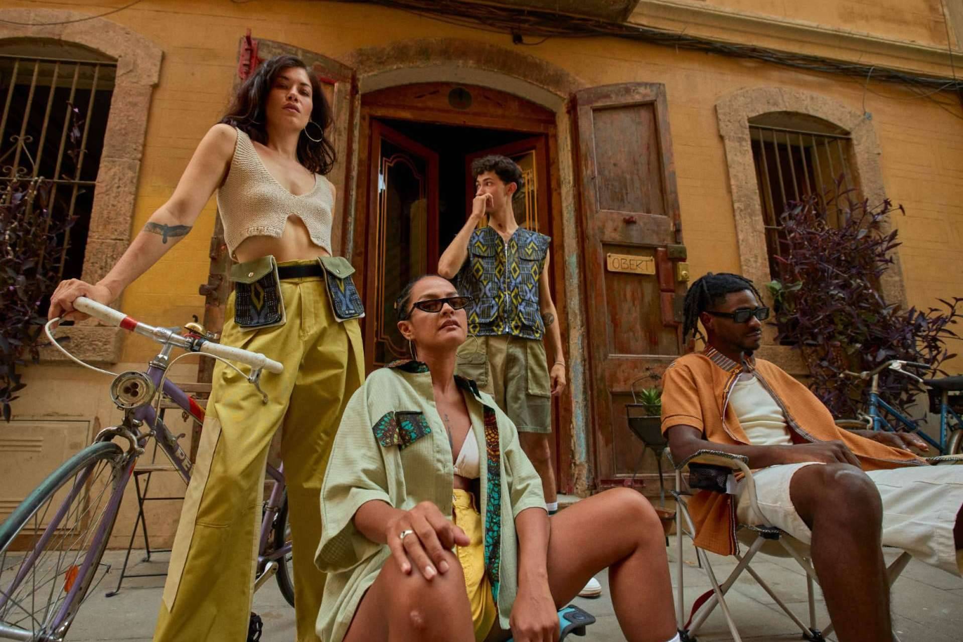 Moda ética atemporal hecha por personas en riesgo de exclusión, de la mano de Diambaar