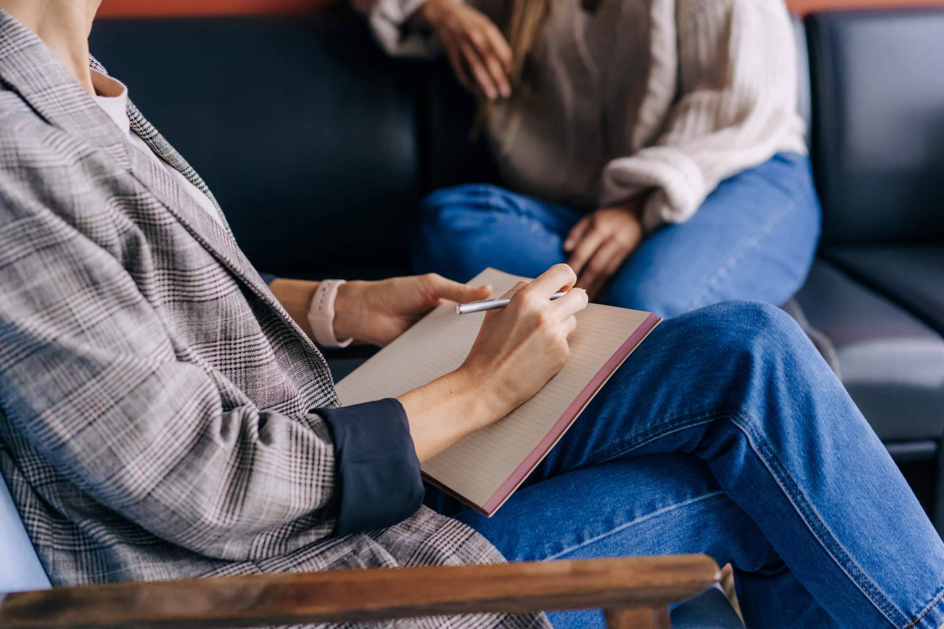 ¿En qué consiste la Psicoterapia Emocional Sistémica?