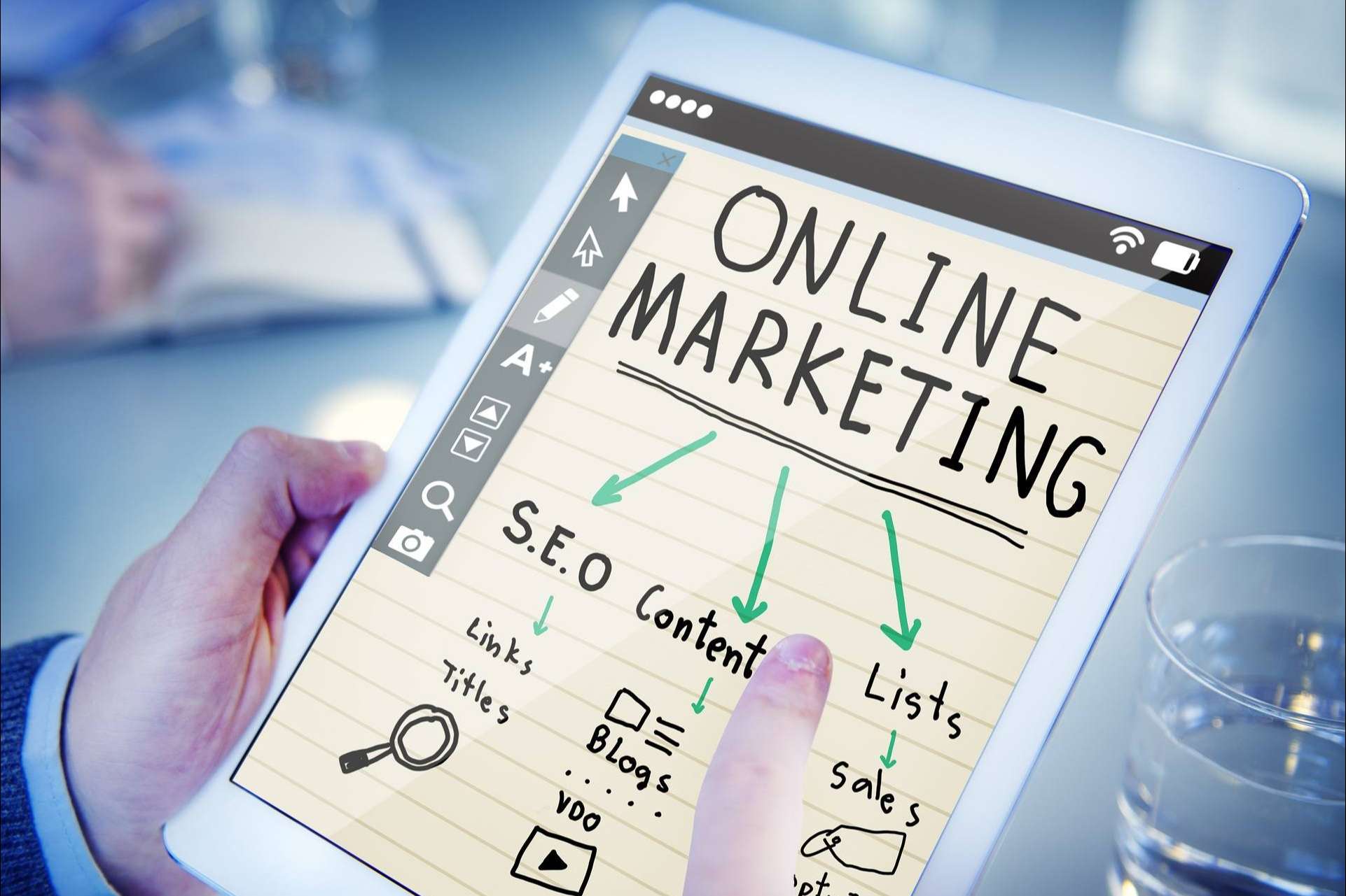 Rafa Aguilar ofrece cursos de marketing inmobiliario en el ámbito digital