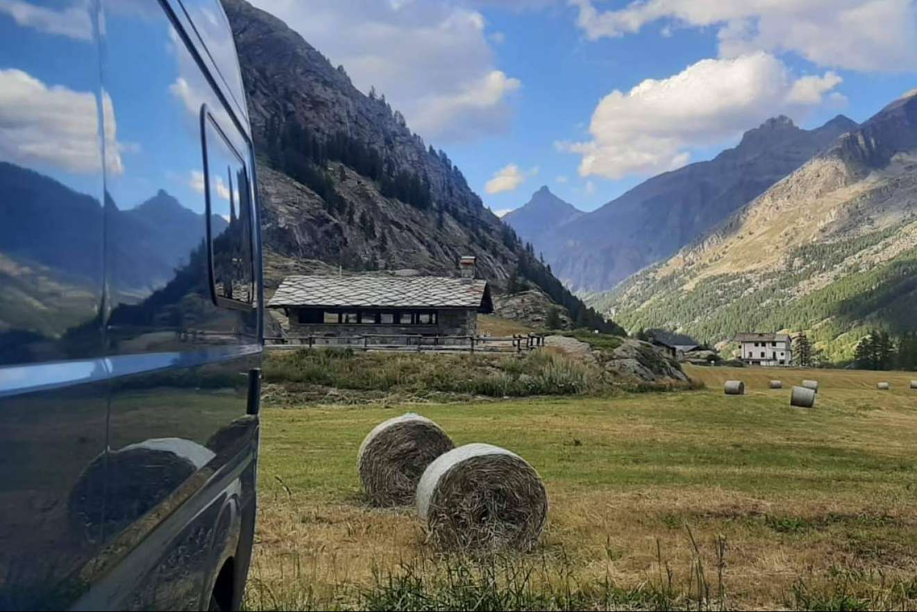 Nomadas.TV, una plataforma de referencia para los viajes en vehículos viviendas, caravaning, (autocaravanas, caravanas, campers, overland…)