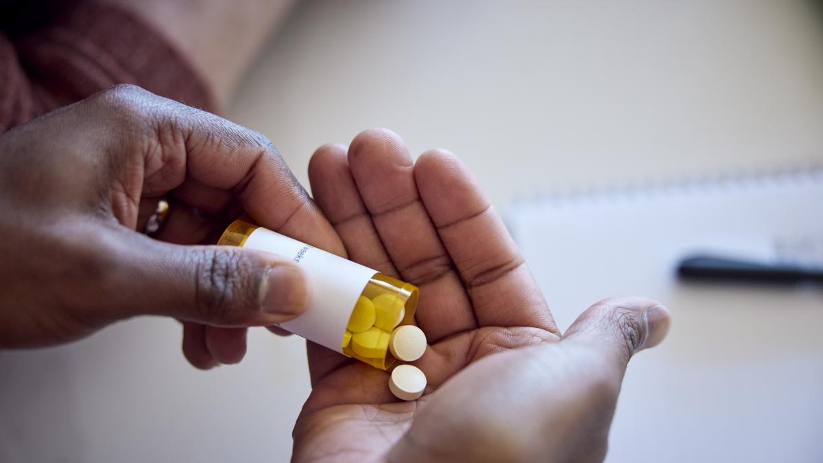Si alguno de los medicamentos que tomas está en esta lista, la DGT no te dejará conducir más