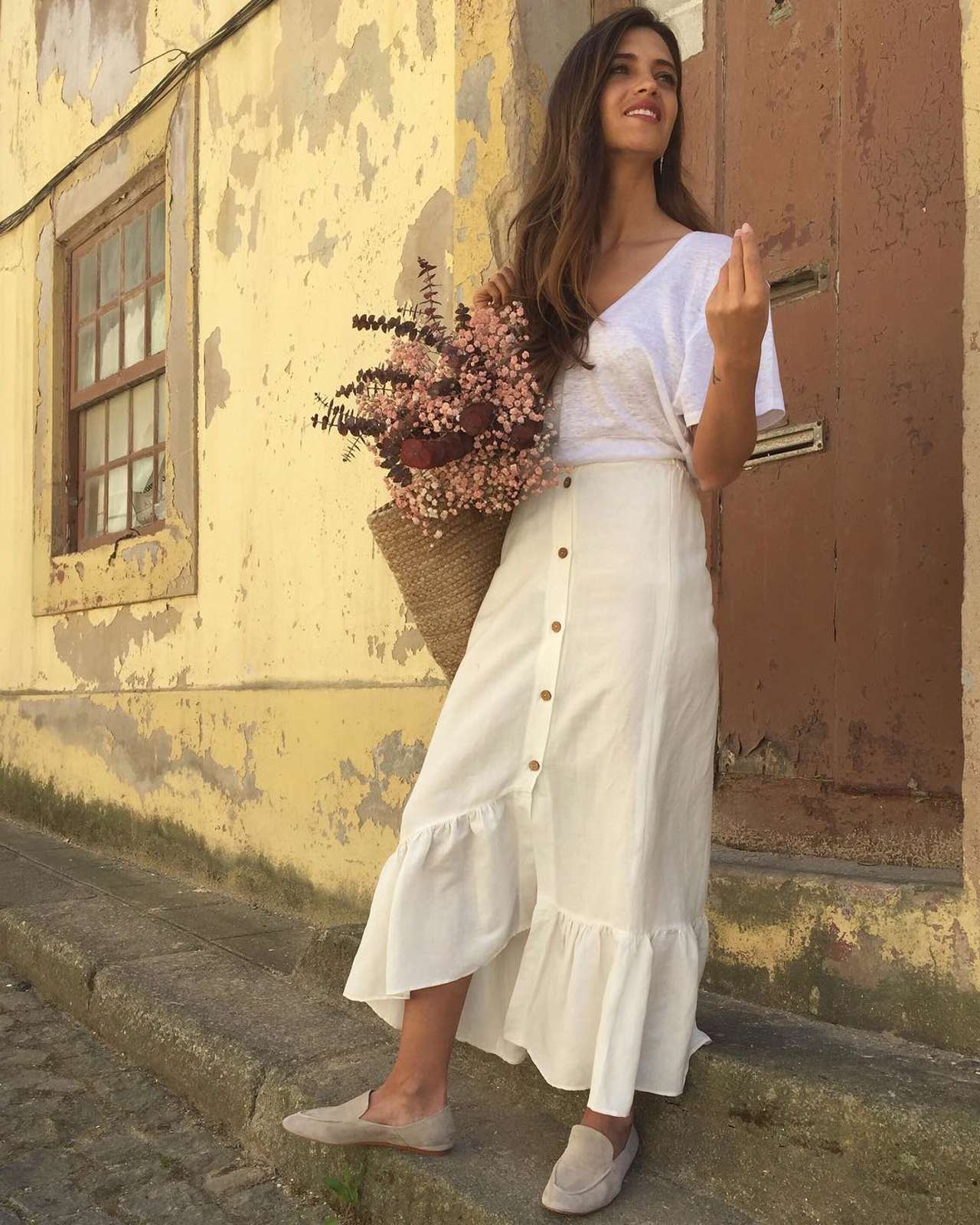 Pepco se apunta a la moda con esta falda de lino que haría las delicias de Sara Carbonero