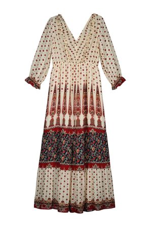 Slowlove, la firma de Sara Carbonero, tiene a la venta en Cortefiel estos 10 vestidos boho por menos de 30€ 2 Merca2.es vestido cortefiel 40186bf8 230808103544 800x1200 Merca2.es