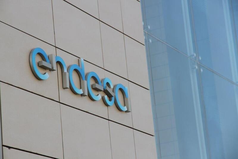 Endesa busca la entrada de un socio minoritario para una cartera de unos 2.000 MW renovables