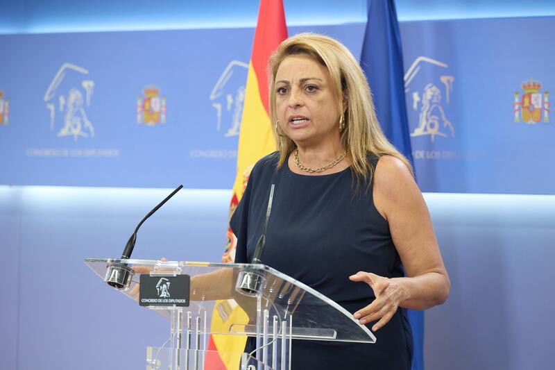 Coalición Canaria exige al Gobierno participar en la gestión de los aeropuertos de las islas