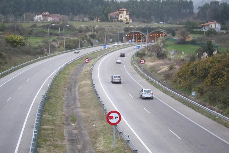 El Gobierno asegura que ultima la eliminación de los peajes y Bruselas ve avances «satisfactorios»