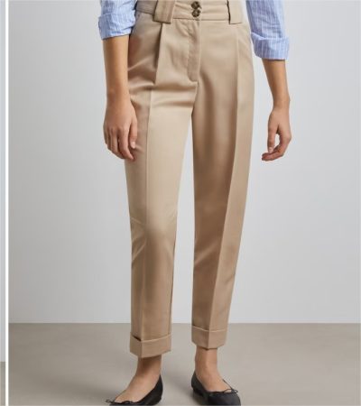 Pantalones elegantes de El Corte Inglés perfectos para asistir a eventos de otoño 5 Merca2.es Pantalón de mujer con pinzas en Beige