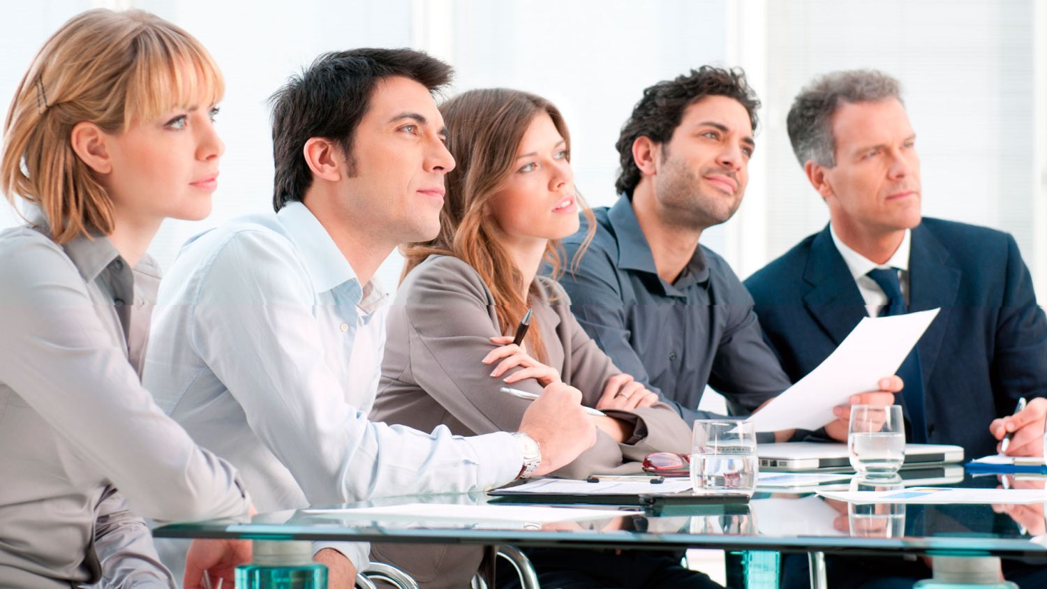 Decisiones empresariales: 7 formas de manejar la responsabilidad de forma efectiva