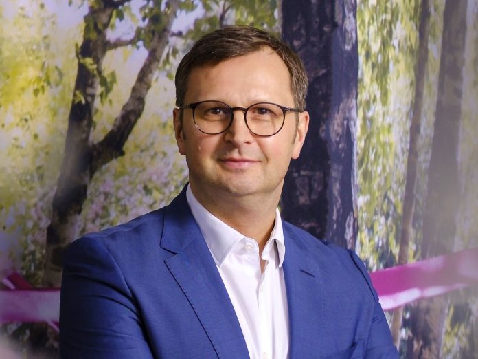 El director general del área de Clientes Empresariales de Deutsche Telekom en Alemania, Klaus Werner