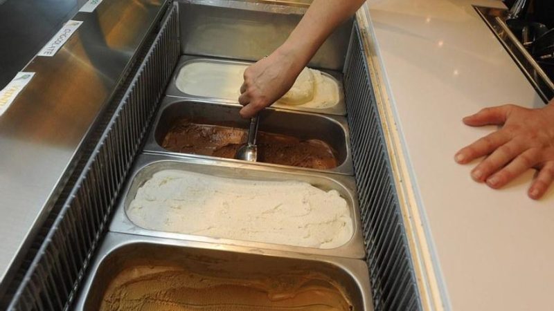 Ganar 500 euros diarios comiendo helados, un puesto que muchos quisieran