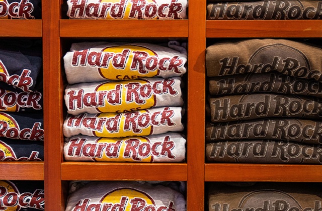 Hard Rock Cafe Madrid Rock Shop opening weekend Merca2.es
