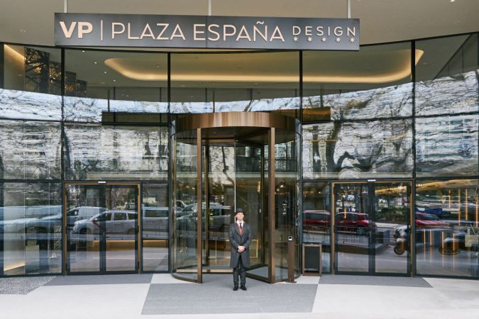 Hotel VP Plaza España Design entrada