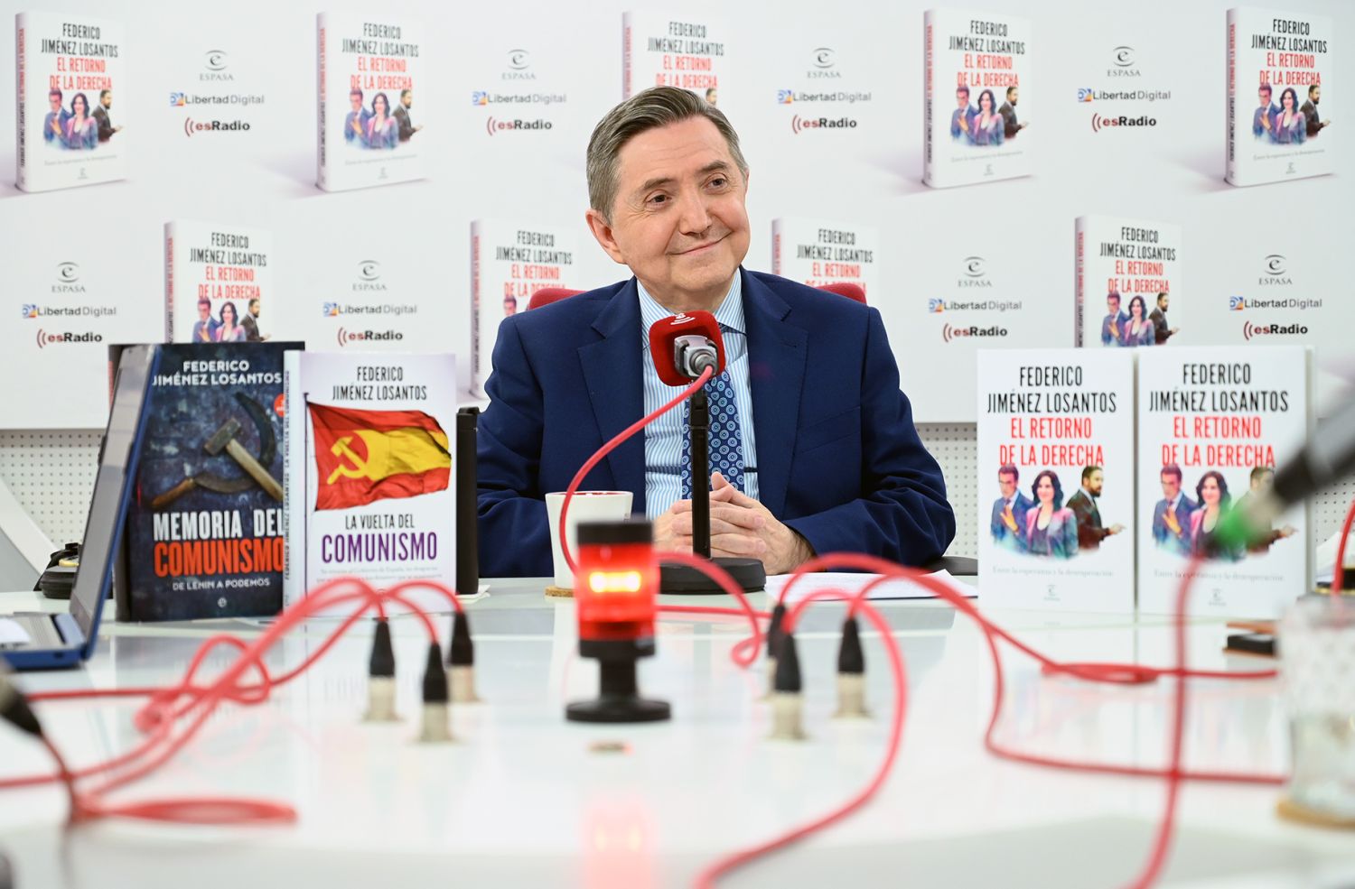 Comienza el curso mediático con ‘Ágora low cost’ en TVE y dinamita de Losantos