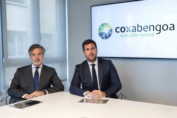Nacho Moreno y Enrique Riquelme CEO y presidente de Coxabengoa 1 Merca2.es