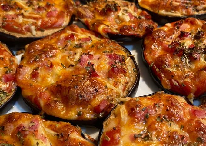 Receta ideal para que todos tomen verduras en casa: Mini pizzas de berenjena y bacon