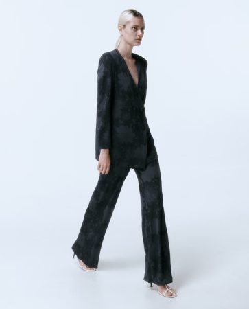 Traje de chaqueta de Sfera Merca2.es