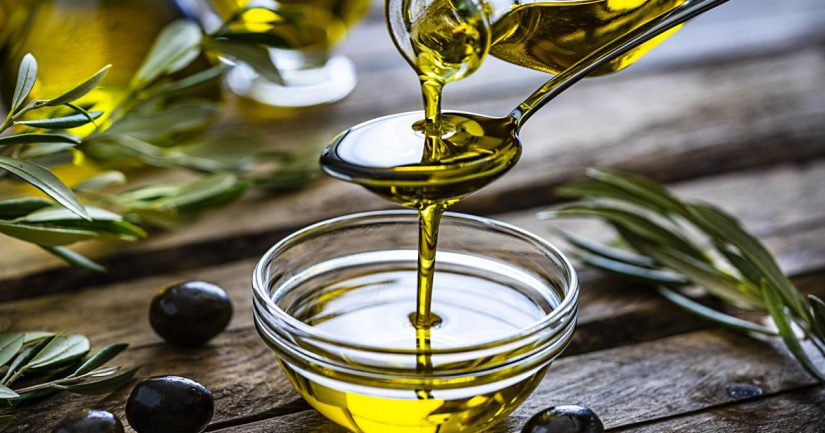 aceite de oliva en una imagen de archivo Merca2.es