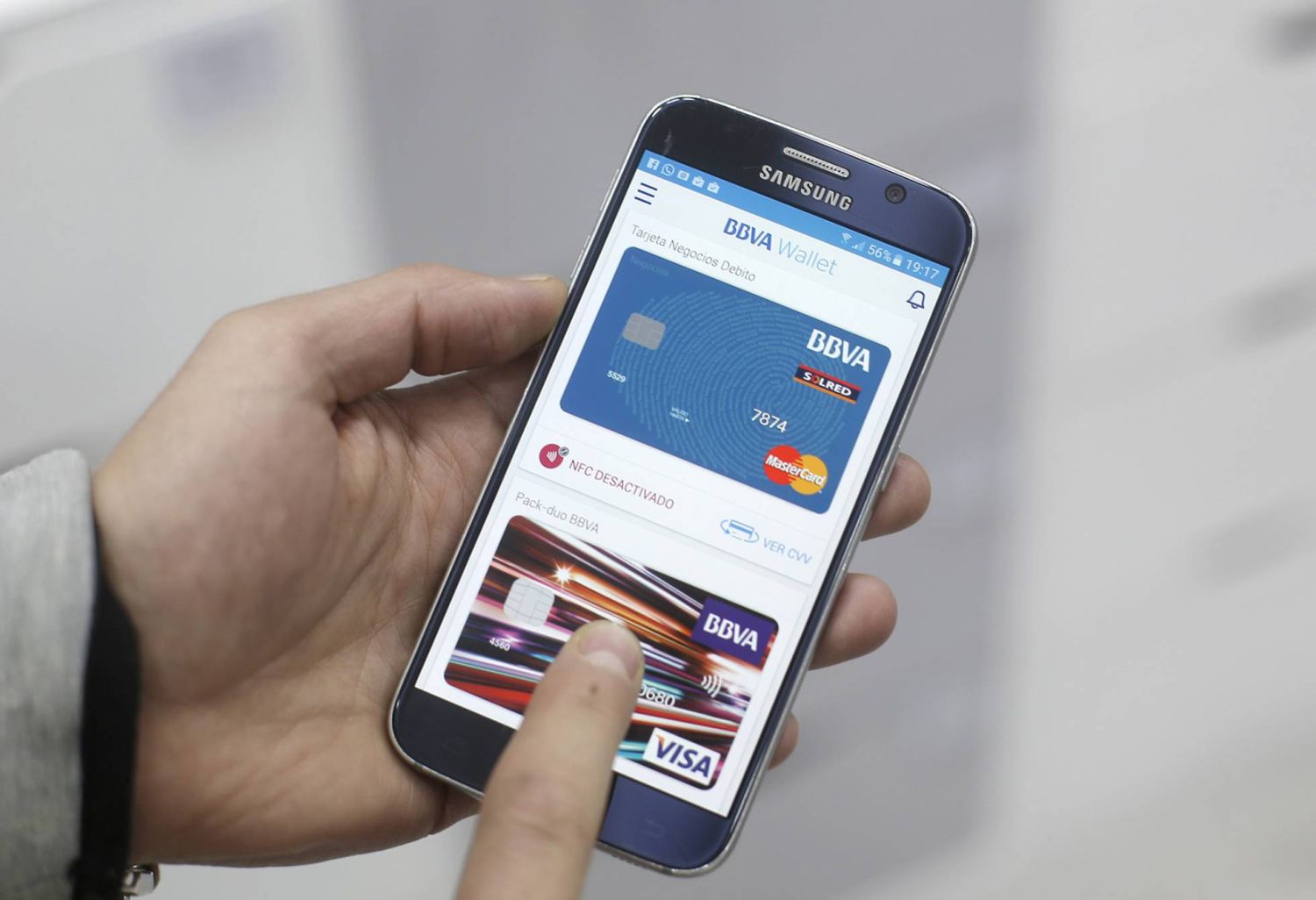 BBVA recurre a la app para conquistar a los no clientes y mejorar su reputación