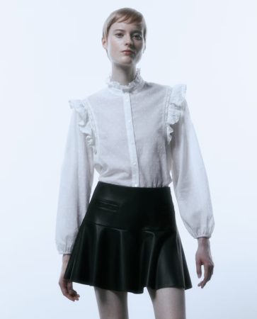 blusas con volantes 