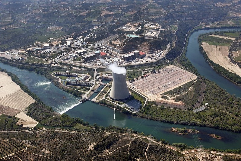 Capgemini consagra a la nuclear como crucial para una IA descarbonizada y retrata el ‘cerrojazo’ español