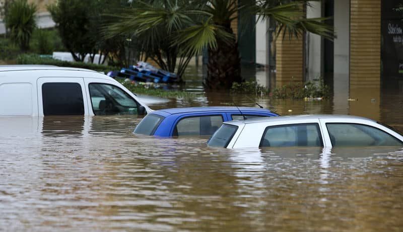 ¿Qué me cubre el seguro en caso de lluvias torrenciales?