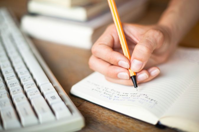 escribir cuaderno Merca2.es