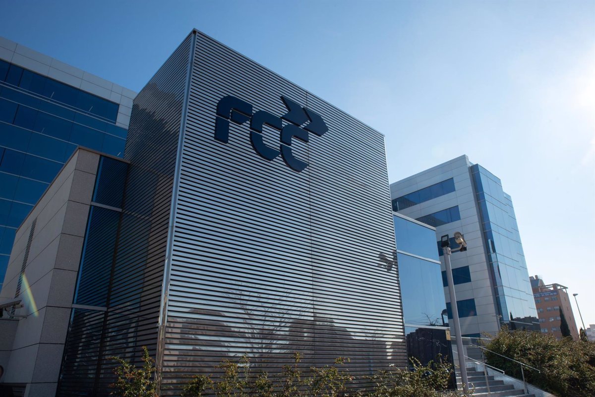 FCC logra que la CNMV admita a trámite la auto-OPA millonaria