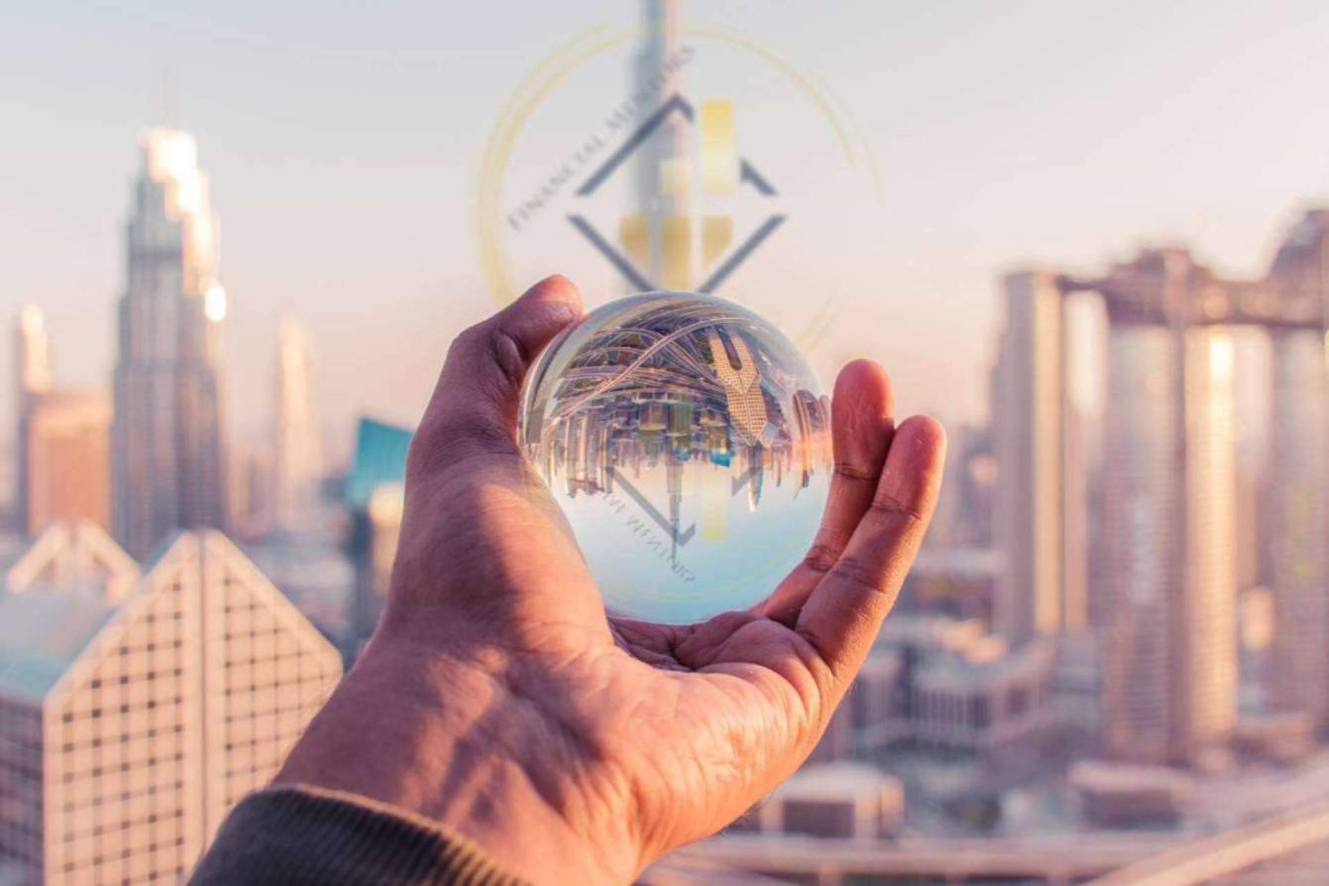 La forma en la que Financial Mentors Group genera ingresos