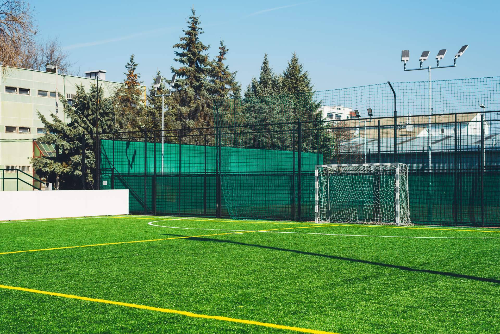 Las propiedades del césped artificial para zonas públicas y urbanas