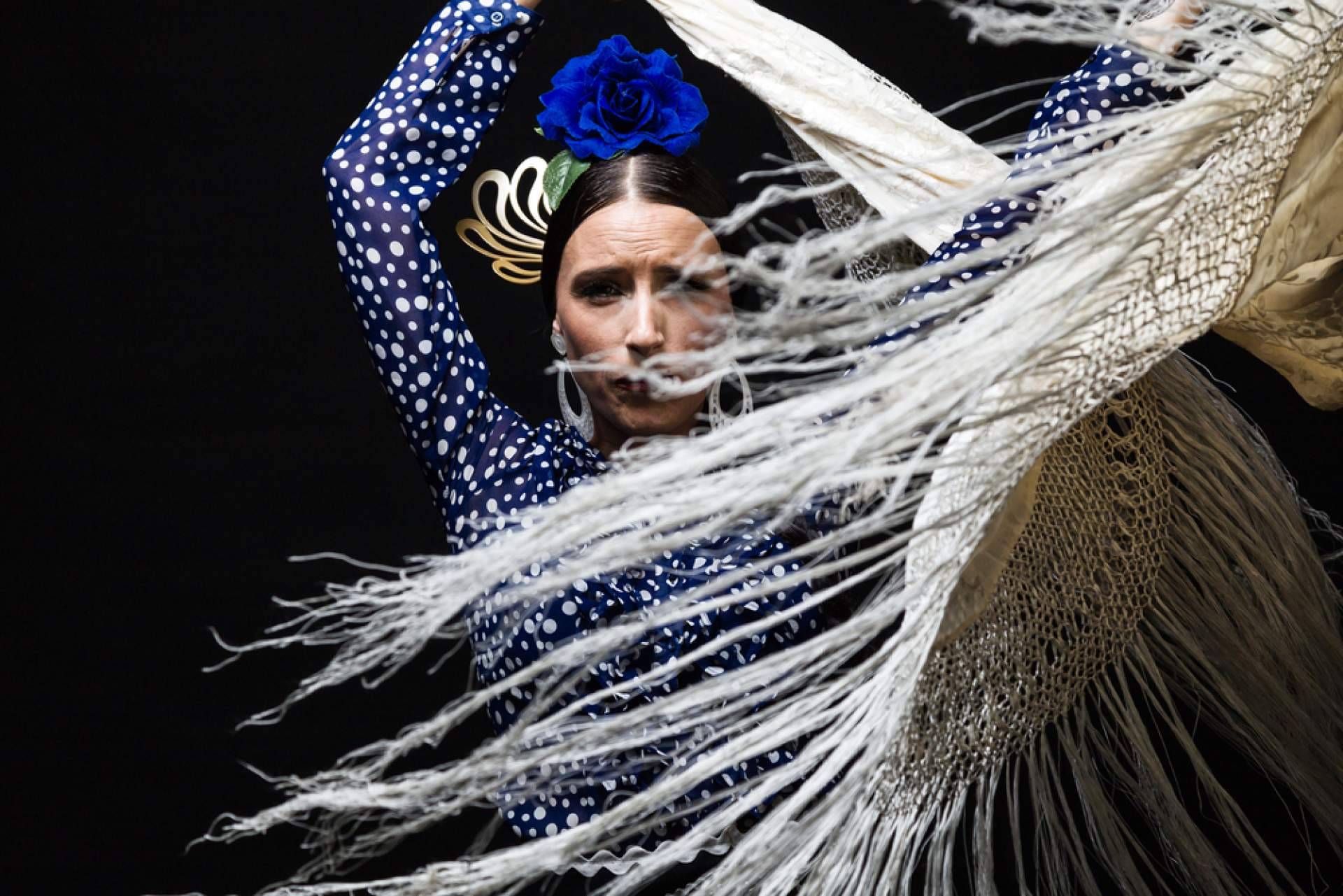 Con Viva La Feria se puede destacar con la ropa de baile flamenco