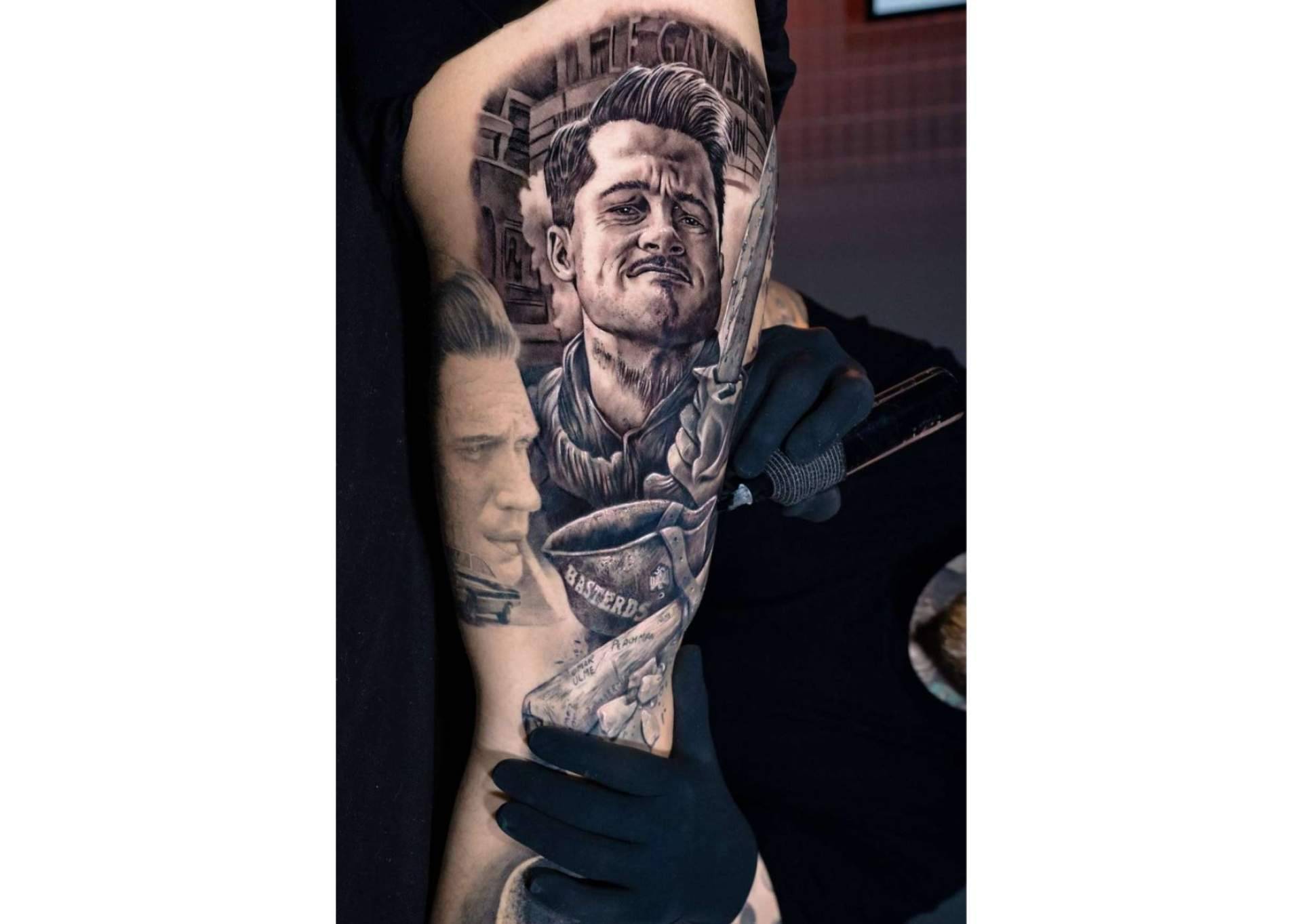 Cursos de tatuajes para mejorar el arte del retrato realista en Habbility