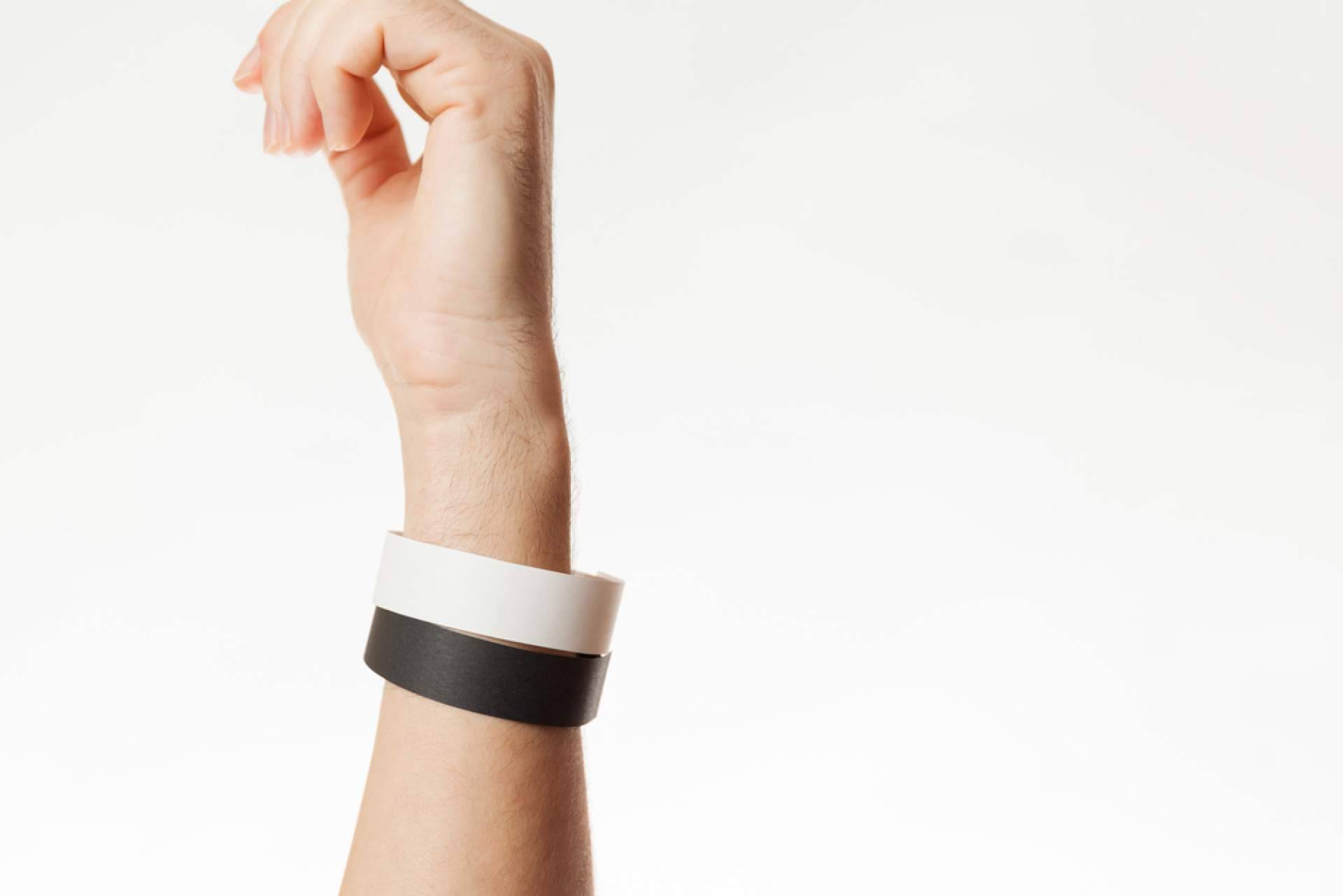 Las diferentes pulseras de silicona y sus usos, según Pulseras Para Discotecas