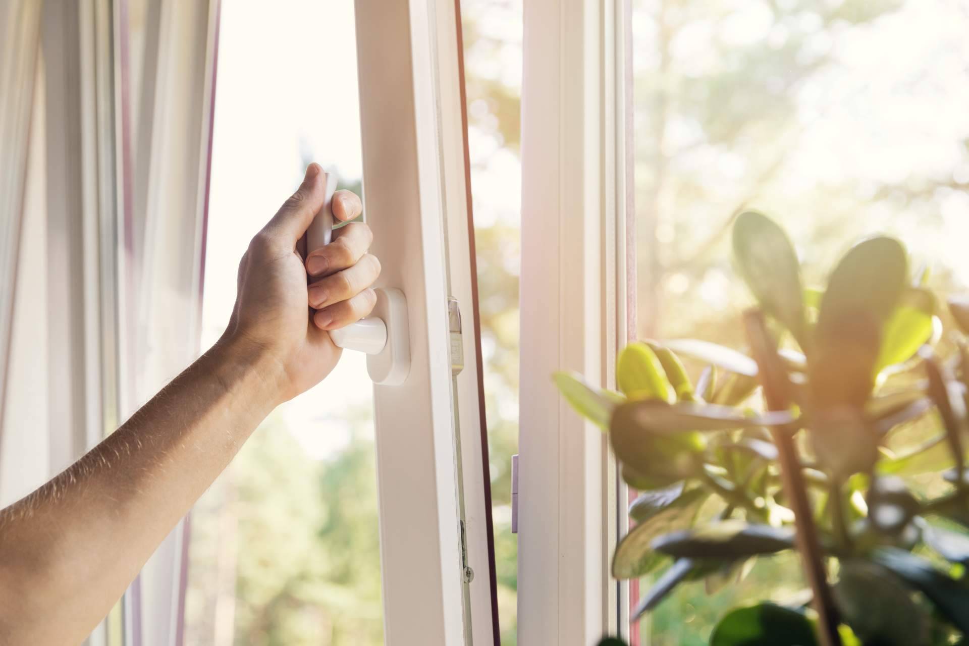 ¿Cuáles son los principales beneficios de tener una ventana de PVC en Sevilla?